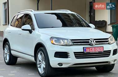 Внедорожник / Кроссовер Volkswagen Touareg 2012 в Трускавце