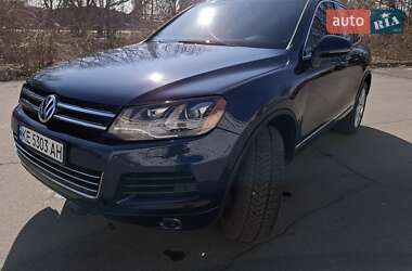 Позашляховик / Кросовер Volkswagen Touareg 2013 в Дніпрі