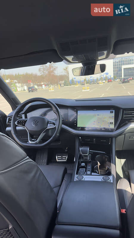 Позашляховик / Кросовер Volkswagen Touareg 2020 в Броварах