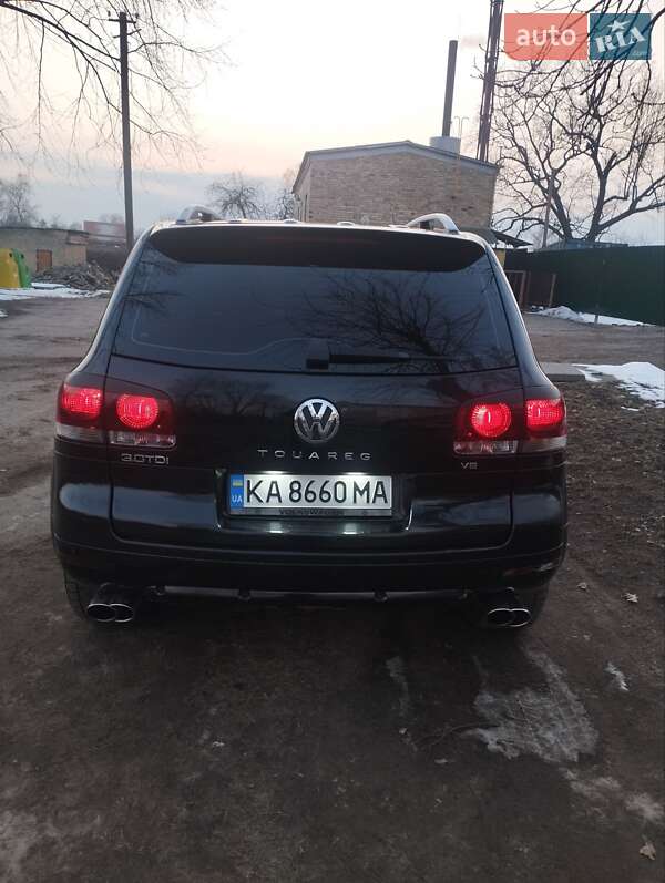 Внедорожник / Кроссовер Volkswagen Touareg 2006 в Звягеле