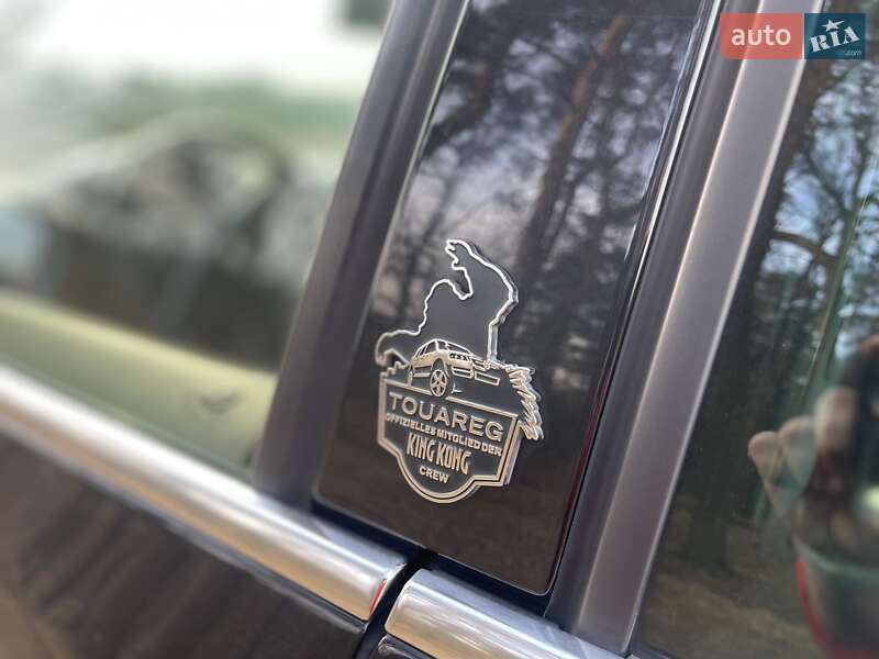 Внедорожник / Кроссовер Volkswagen Touareg 2006 в Новояворовске