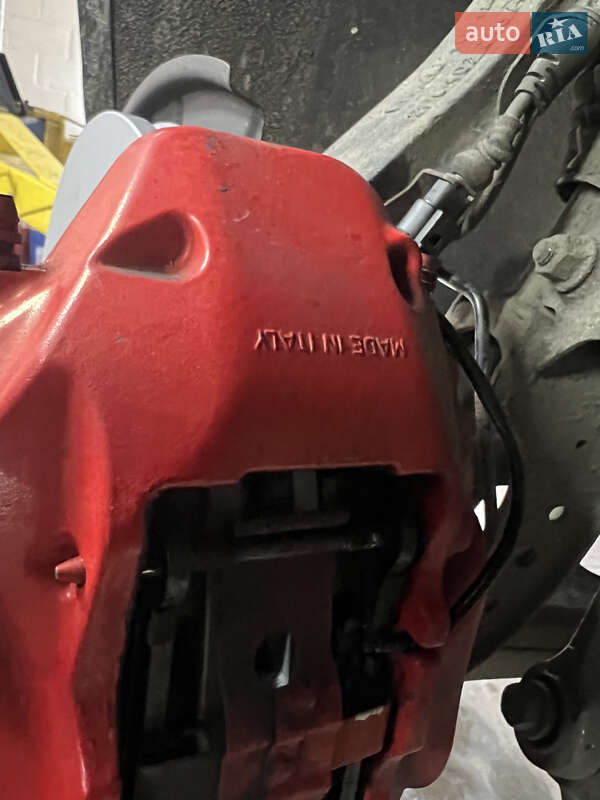 Внедорожник / Кроссовер Volkswagen Touareg 2011 в Белой Церкви