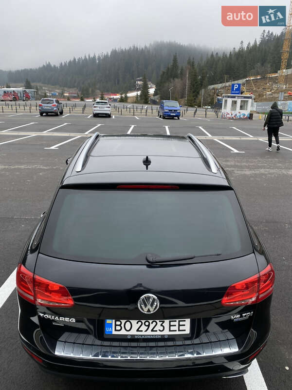 Внедорожник / Кроссовер Volkswagen Touareg 2011 в Ивано-Франковске