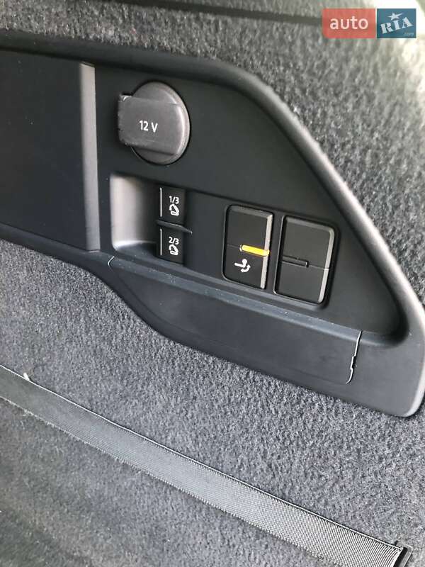 Внедорожник / Кроссовер Volkswagen Touareg 2012 в Днепре фото 7 Внедорожник / Кроссовер Volkswagen Touareg 2012 в Днепре