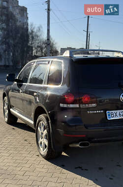 Позашляховик / Кросовер Volkswagen Touareg 2007 в Хмельницькому