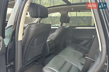 Внедорожник / Кроссовер Volkswagen Touareg 2015 в 