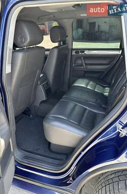 Внедорожник / Кроссовер Volkswagen Touareg 2006 в 
