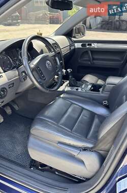 Внедорожник / Кроссовер Volkswagen Touareg 2006 в 