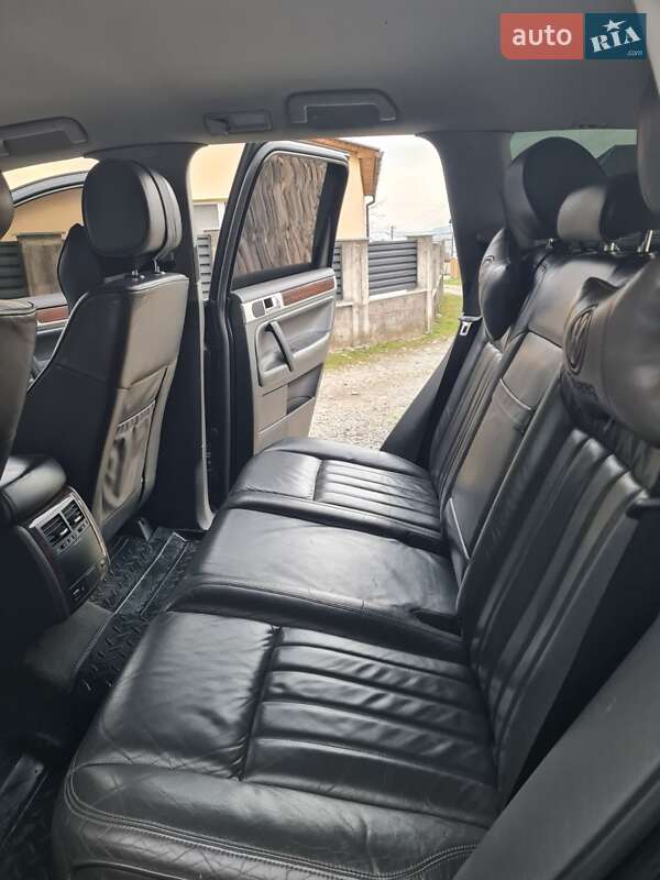 Внедорожник / Кроссовер Volkswagen Touareg 2007 в Великом Раковце