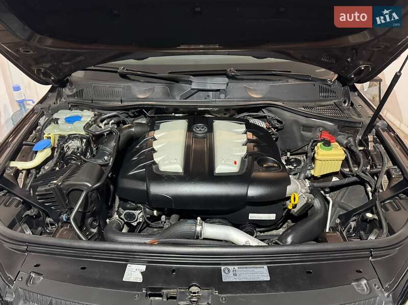 Позашляховик / Кросовер Volkswagen Touareg 2011 в Ужгороді фото 8 Позашляховик / Кросовер Volkswagen Touareg 2011 в Ужгороді