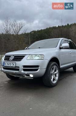 Внедорожник / Кроссовер Volkswagen Touareg 2004 в Городке