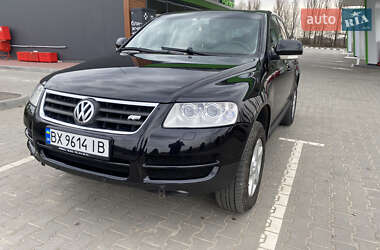 Внедорожник / Кроссовер Volkswagen Touareg 2004 в Хмельницком
