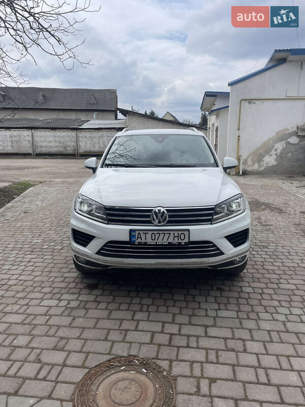 Внедорожник / Кроссовер Volkswagen Touareg 2018 в Ивано-Франковске