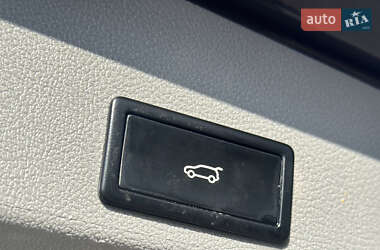 Внедорожник / Кроссовер Volkswagen Touareg 2008 в 