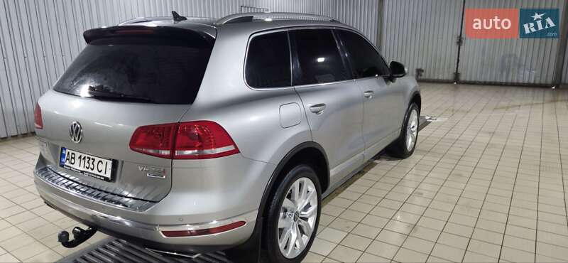 Внедорожник / Кроссовер Volkswagen Touareg 2014 в Хмельнике