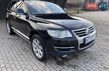 Позашляховик / Кросовер Volkswagen Touareg 2007 в Городенці