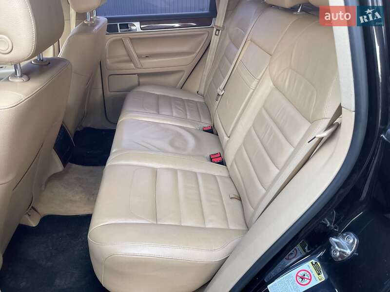 Внедорожник / Кроссовер Volkswagen Touareg 2007 в Городенке