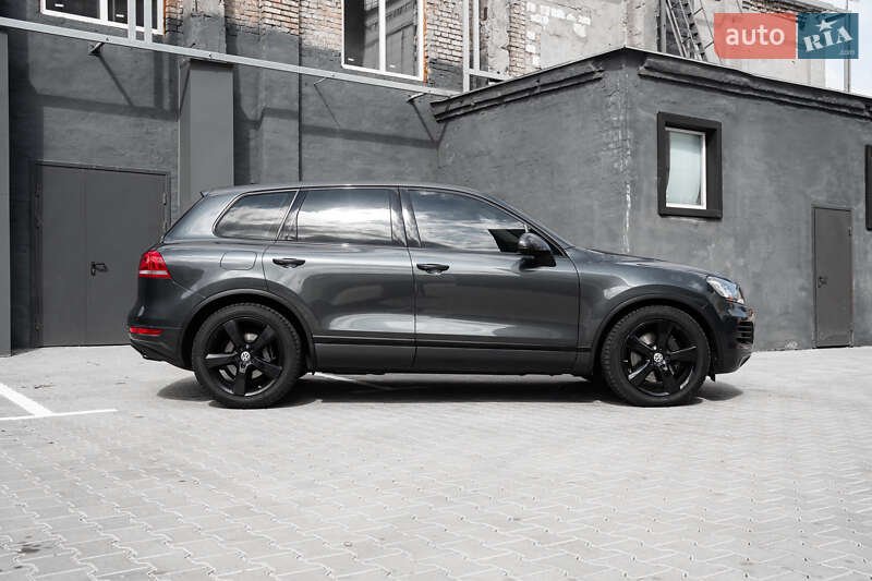 Volkswagen Touareg 2013