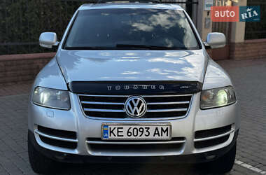 Позашляховик / Кросовер Volkswagen Touareg 2005 в 