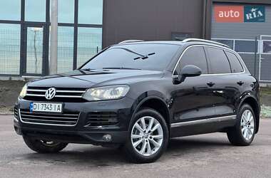 Позашляховик / Кросовер Volkswagen Touareg 2012 в 