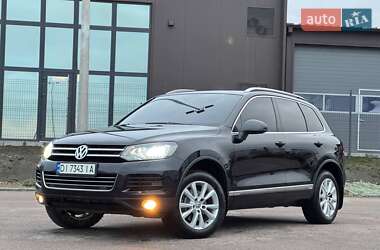 Позашляховик / Кросовер Volkswagen Touareg 2012 в 