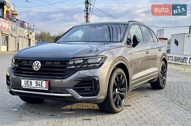 Внедорожник / Кроссовер Volkswagen Touareg 2020 в Черновцах