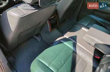 Позашляховик / Кросовер Volkswagen Touareg 2004 в 