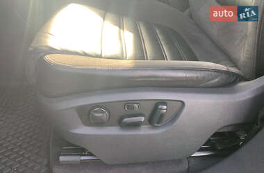 Внедорожник / Кроссовер Volkswagen Touareg 2016 в 