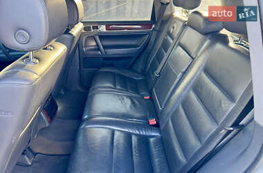 Позашляховик / Кросовер Volkswagen Touareg 2006 в 