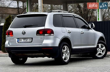 Позашляховик / Кросовер Volkswagen Touareg 2008 в 