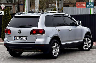 Позашляховик / Кросовер Volkswagen Touareg 2008 в 