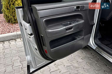 Позашляховик / Кросовер Volkswagen Touareg 2008 в 