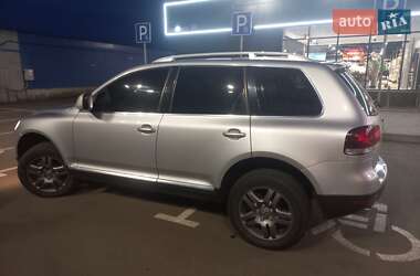 Позашляховик / Кросовер Volkswagen Touareg 2007 в Ширяєвому