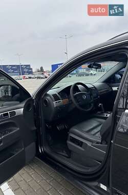 Внедорожник / Кроссовер Volkswagen Touareg 2008 в 