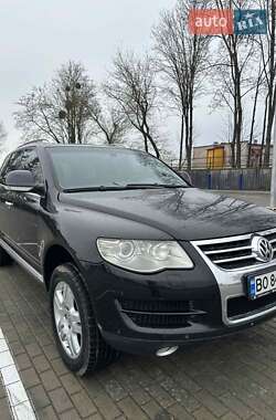 Внедорожник / Кроссовер Volkswagen Touareg 2008 в 