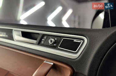 Внедорожник / Кроссовер Volkswagen Touareg 2016 в 