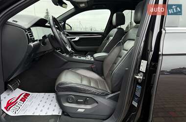 Позашляховик / Кросовер Volkswagen Touareg 2018 в 