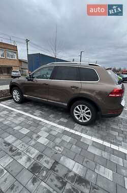 Позашляховик / Кросовер Volkswagen Touareg 2012 в Вінниці
