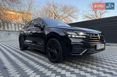 Позашляховик / Кросовер Volkswagen Touareg 2023 в 