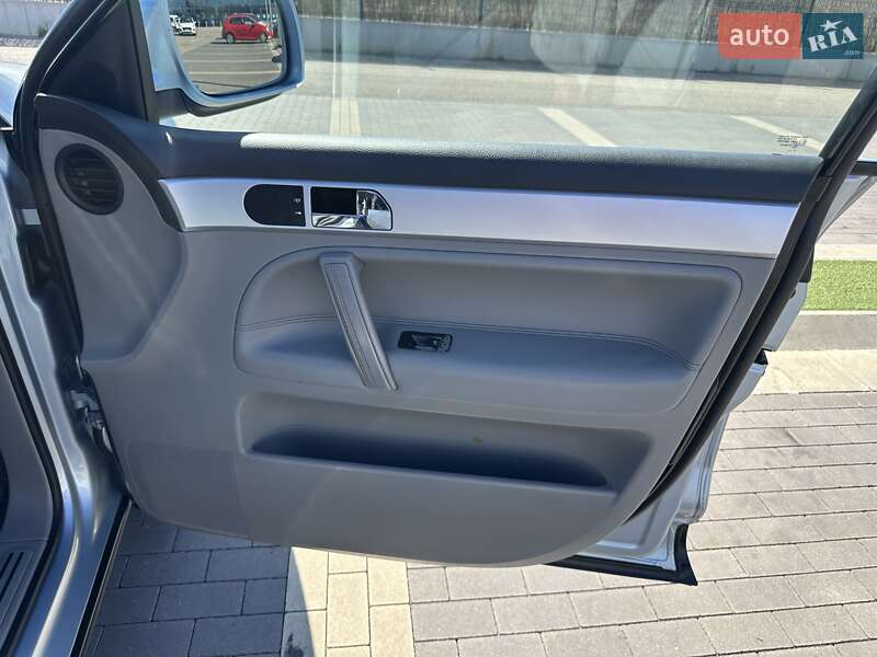 Внедорожник / Кроссовер Volkswagen Touareg 2006 в Киеве фото 15 Внедорожник / Кроссовер Volkswagen Touareg 2006 в Киеве