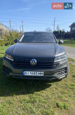 Внедорожник / Кроссовер Volkswagen Touareg 2021 в 