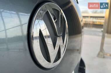 Позашляховик / Кросовер Volkswagen Touareg 2005 в 