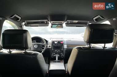Позашляховик / Кросовер Volkswagen Touareg 2005 в 