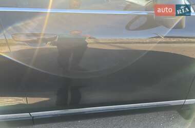 Внедорожник / Кроссовер Volkswagen Touareg 2012 в 
