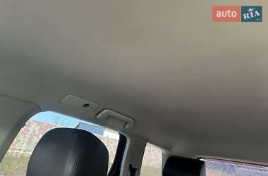 Внедорожник / Кроссовер Volkswagen Touareg 2012 в 