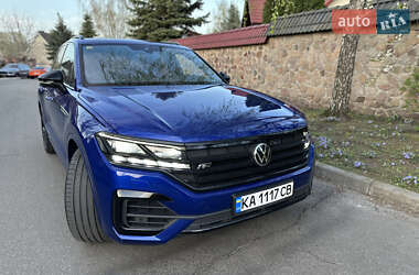 Внедорожник / Кроссовер Volkswagen Touareg 2021 в 