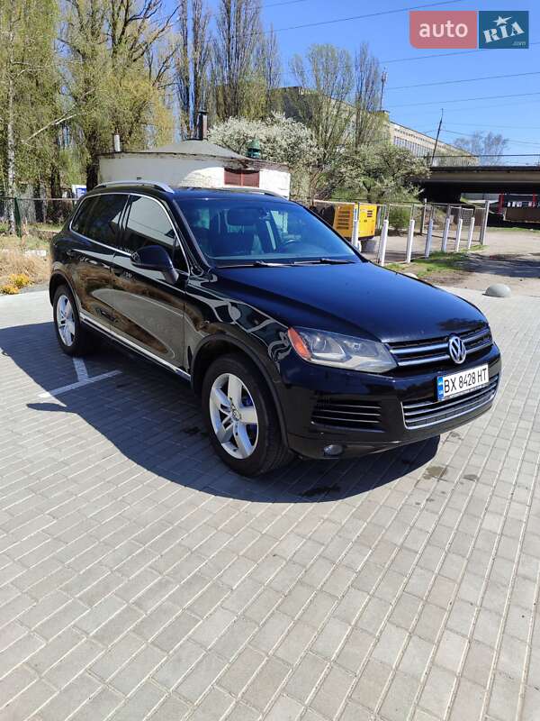 Внедорожник / Кроссовер Volkswagen Touareg 2012 в Хмельницком фото 7 Внедорожник / Кроссовер Volkswagen Touareg 2012 в Хмельницком