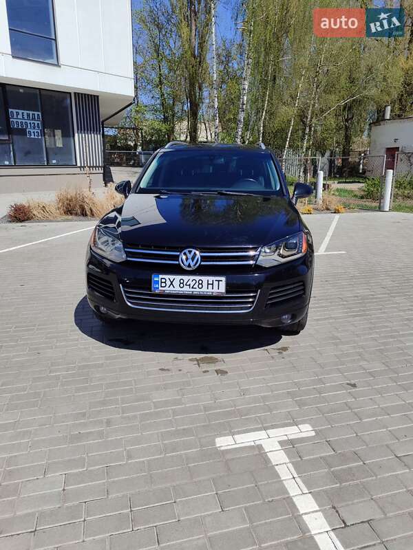 Внедорожник / Кроссовер Volkswagen Touareg 2012 в Хмельницком фото 20 Внедорожник / Кроссовер Volkswagen Touareg 2012 в Хмельницком