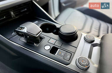 Позашляховик / Кросовер Volkswagen Touareg 2019 в 