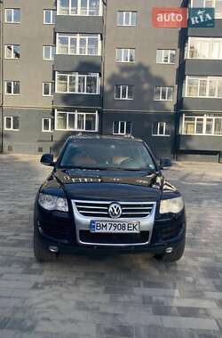 Внедорожник / Кроссовер Volkswagen Touareg 2007 в 